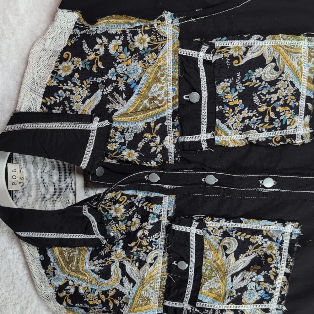 New POL Black and Gold Embroidered Jean Jacket - Picture 6 of 8